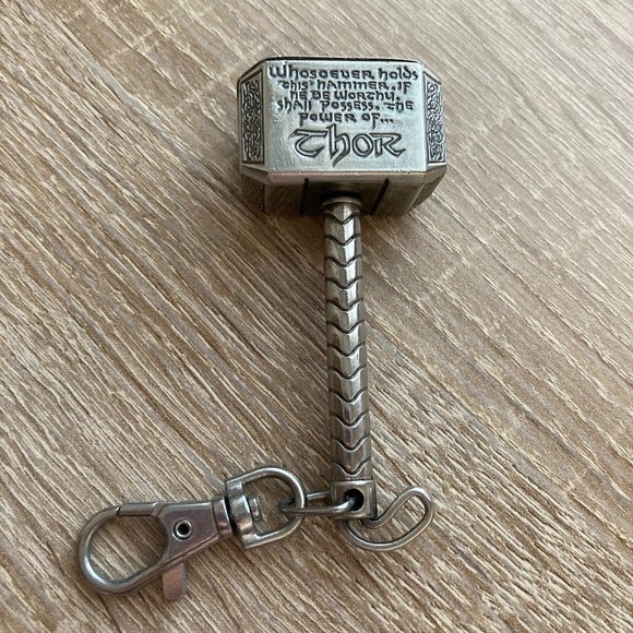 Marvel Other - Marvel Thor's Hammer Key Chain